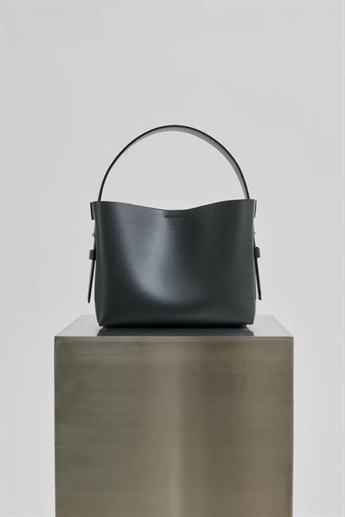 Leata leather bag, Volcanic Ash